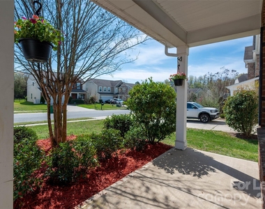 5016 Riverdale Drive - Photo Thumbnail 2