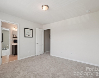 5016 Riverdale Drive - Photo Thumbnail 21