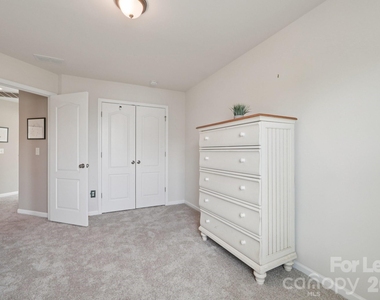 5016 Riverdale Drive - Photo Thumbnail 26
