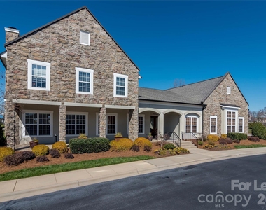 5016 Riverdale Drive - Photo Thumbnail 35