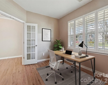 5016 Riverdale Drive - Photo Thumbnail 22