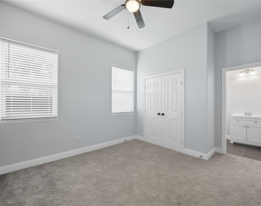 914 E Tucker Street - Photo Thumbnail 4