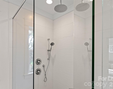 2520 Laburnum Avenue - Photo Thumbnail 28