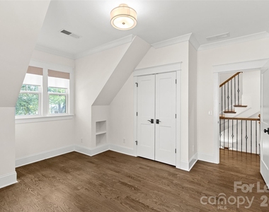 2520 Laburnum Avenue - Photo Thumbnail 34
