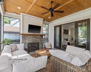 2520 Laburnum Avenue - Photo Thumbnail 43