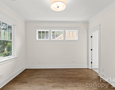 2520 Laburnum Avenue - Photo Thumbnail 35