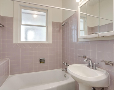 1622 Mistletoe Boulevard - Photo Thumbnail 15