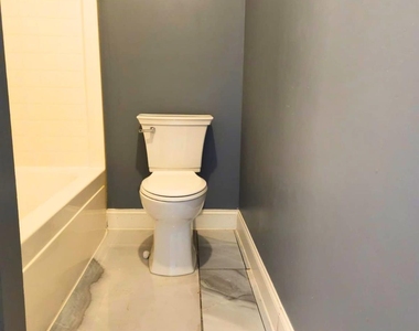 5304 Wisbech Court - Photo Thumbnail 12