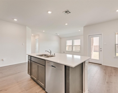 2706 Knollwood Trail - Photo Thumbnail 5