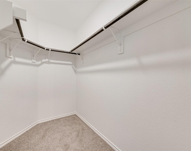 2706 Knollwood Trail - Photo Thumbnail 16