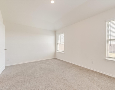 2706 Knollwood Trail - Photo Thumbnail 14