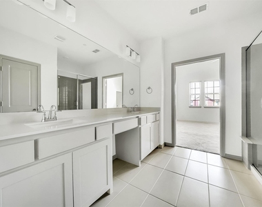 2538 Settlers Place - Photo Thumbnail 8