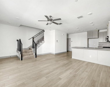 2538 Settlers Place - Photo Thumbnail 1