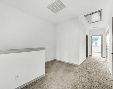 2538 Settlers Place - Photo Thumbnail 5