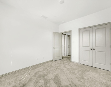 2538 Settlers Place - Photo Thumbnail 10