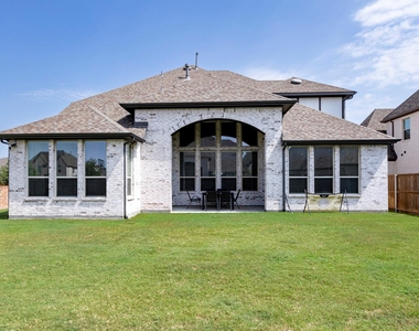 2602 Delta Drive - Photo Thumbnail 37