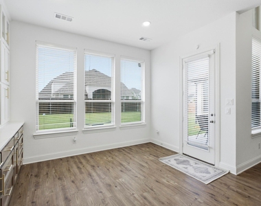 2602 Delta Drive - Photo Thumbnail 17