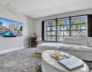1770 E Las Olas Boulevard - Photo Thumbnail 9