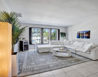 1770 E Las Olas Boulevard - Photo Thumbnail 10