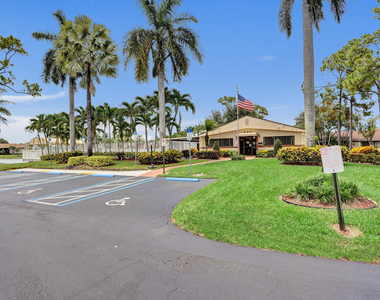 629 Sea Pine Way - Photo Thumbnail 32