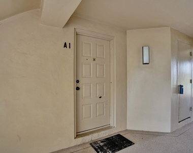 629 Sea Pine Way - Photo Thumbnail 40