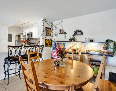 629 Sea Pine Way - Photo Thumbnail 3