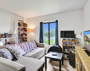 629 Sea Pine Way - Photo Thumbnail 23
