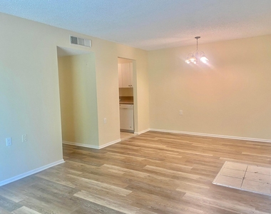 1200 Lake Victoria Drive - Photo Thumbnail 1