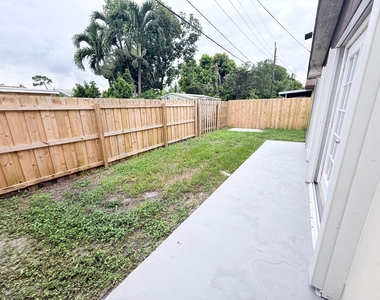 2117 E Bond Drive - Photo Thumbnail 23