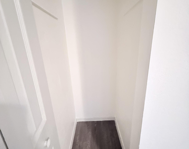 2117 E Bond Drive - Photo Thumbnail 8