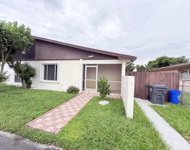 2117 E Bond Drive - Photo Thumbnail 1