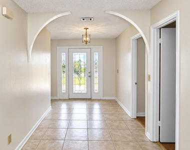 1309 Se Coral Reef Street - Photo Thumbnail 2