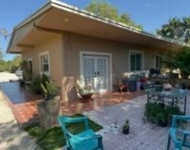 16020 Sw 208th Avenue - Photo Thumbnail 1