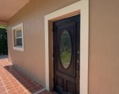 16020 Sw 208th Avenue - Photo Thumbnail 2