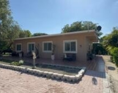16020 Sw 208th Avenue - Photo Thumbnail 2
