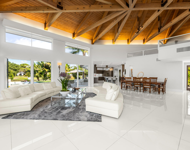 3521 Glenwood Court - Photo Thumbnail 3