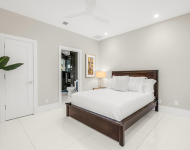 3521 Glenwood Court - Photo Thumbnail 26