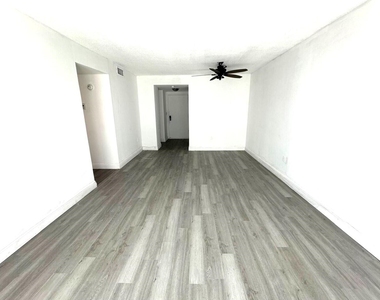 1080 94th Street - Photo Thumbnail 6
