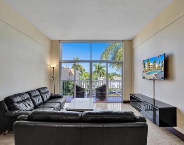 1350 Se 3rd Avenue - Photo Thumbnail 9