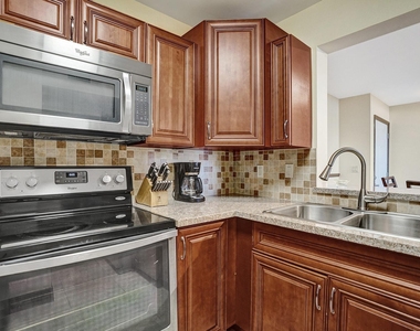 1350 Se 3rd Avenue - Photo Thumbnail 24