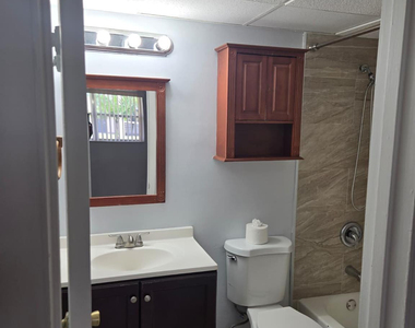 8001 Fairview Drive - Photo Thumbnail 15