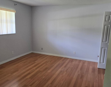 8001 Fairview Drive - Photo Thumbnail 14