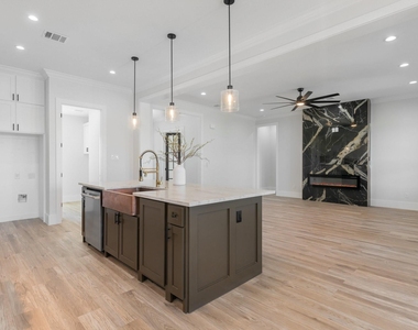6220 Purple English Oak - Photo Thumbnail 12