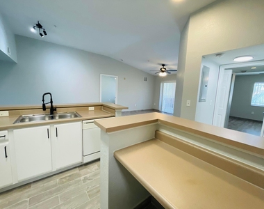161 Sw Palm Drive - Photo Thumbnail 23