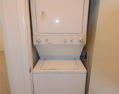 2727 Shelby Avenue - Photo Thumbnail 11
