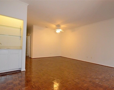 2727 Shelby Avenue - Photo Thumbnail 4
