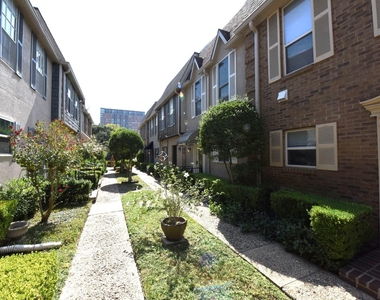 2727 Shelby Avenue - Photo Thumbnail 21