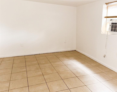 1405 Nw 6th Avenue - Photo Thumbnail 4