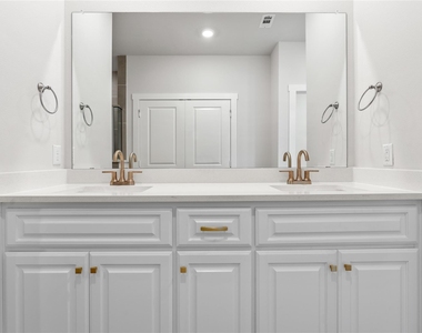 2616 La Cala Drive - Photo Thumbnail 18