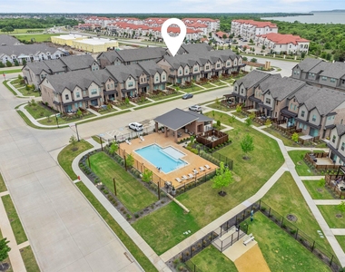 2616 La Cala Drive - Photo Thumbnail 34